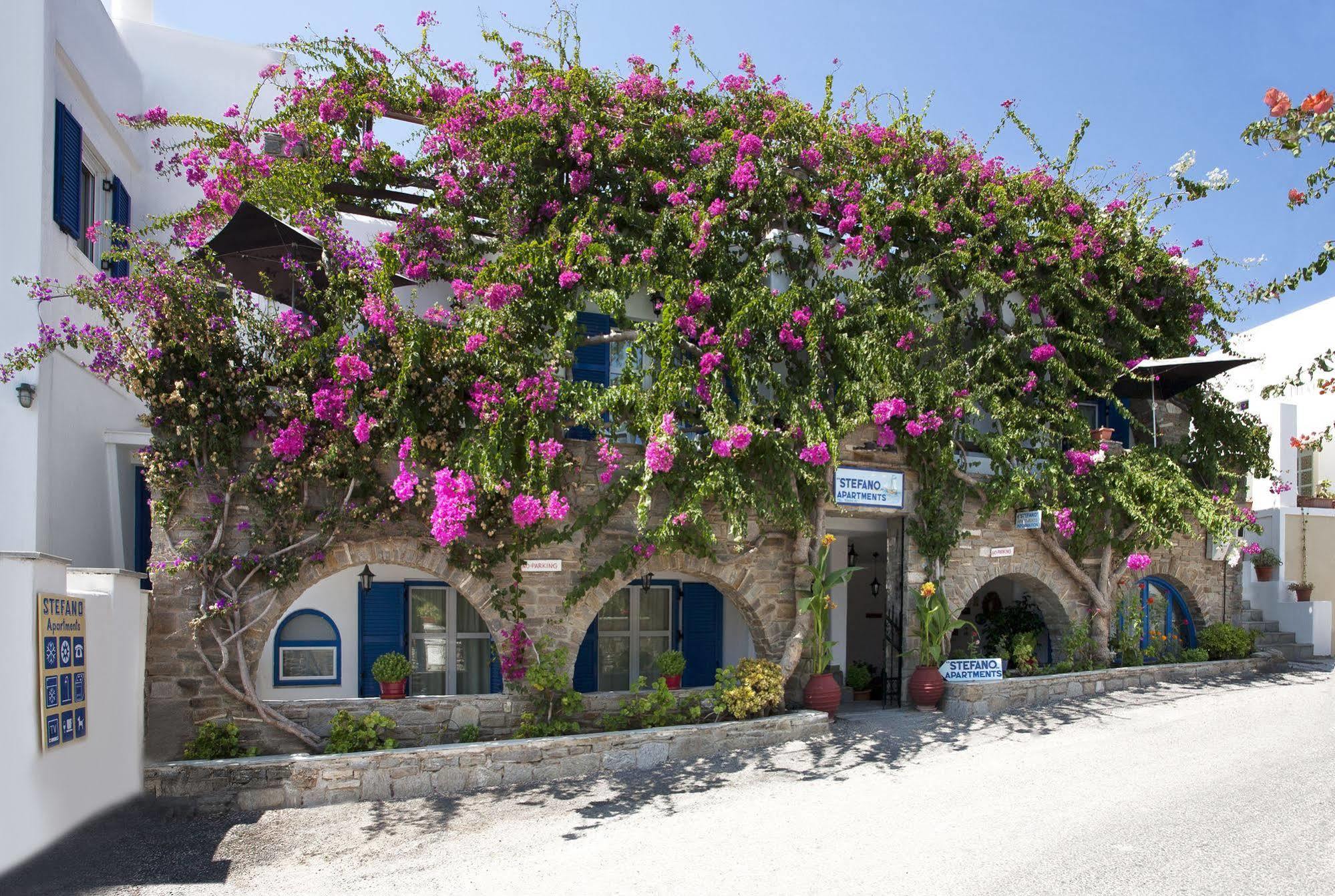 נאוסה Stefano Apartments מראה חיצוני תמונה