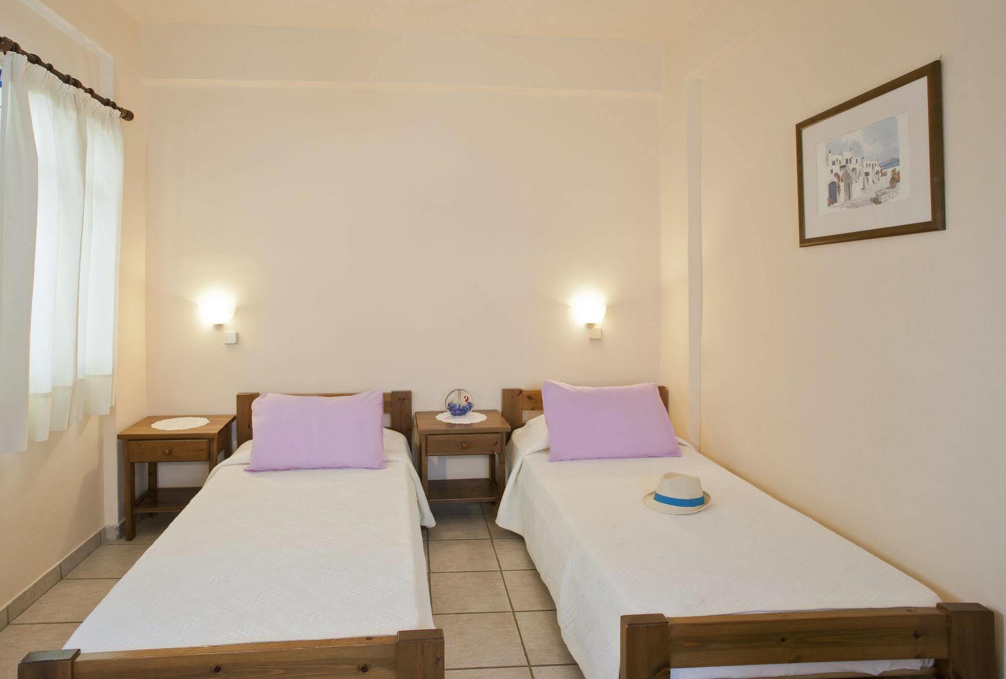 נאוסה Stefano Apartments מראה חיצוני תמונה