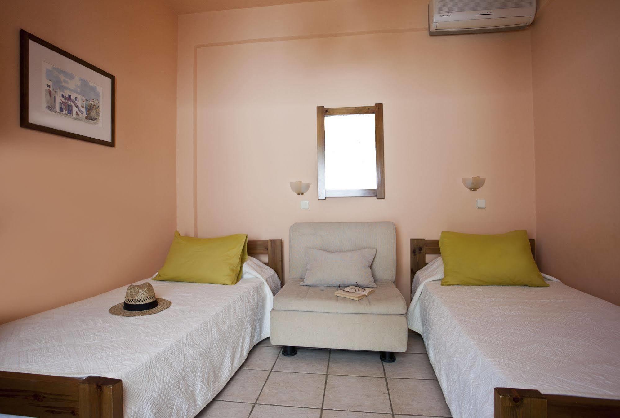 נאוסה Stefano Apartments מראה חיצוני תמונה