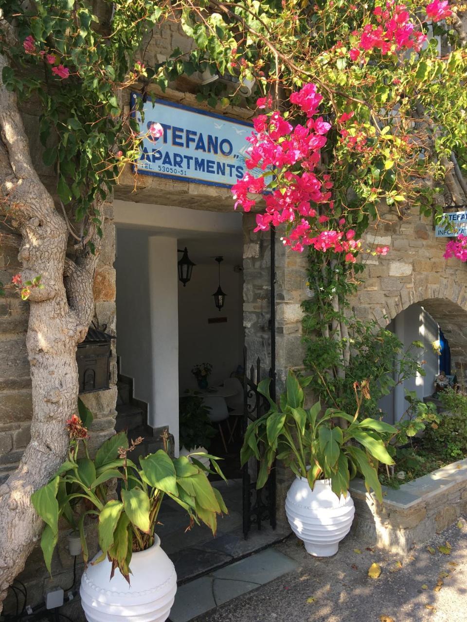 נאוסה Stefano Apartments מראה חיצוני תמונה