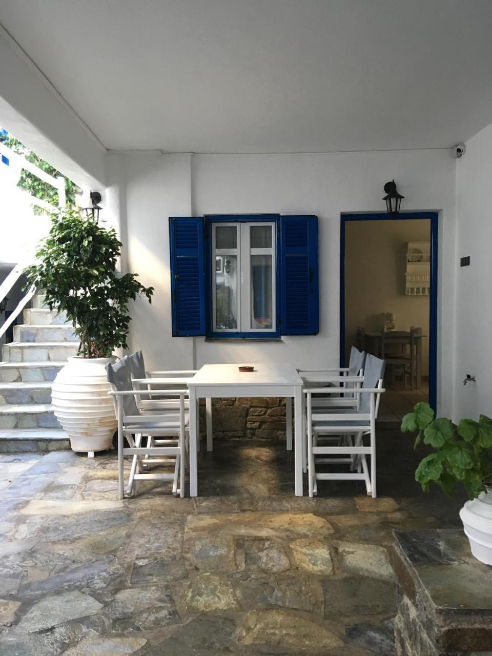 נאוסה Stefano Apartments מראה חיצוני תמונה